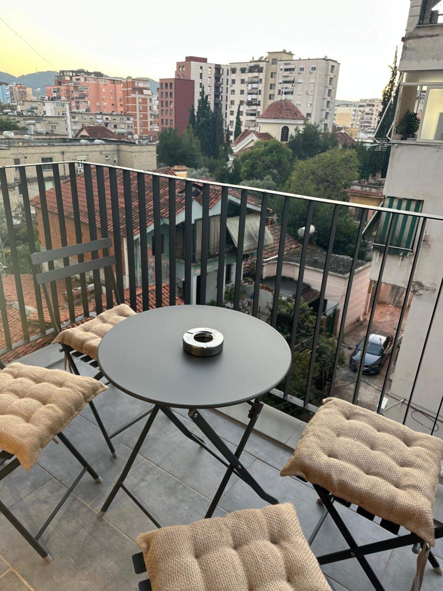 Herin Leilighet Tiranë